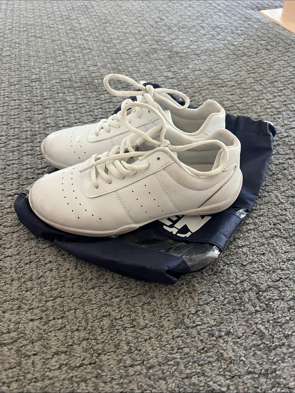 Classic White Kids Cheerleading / Gym Leather Sneakers